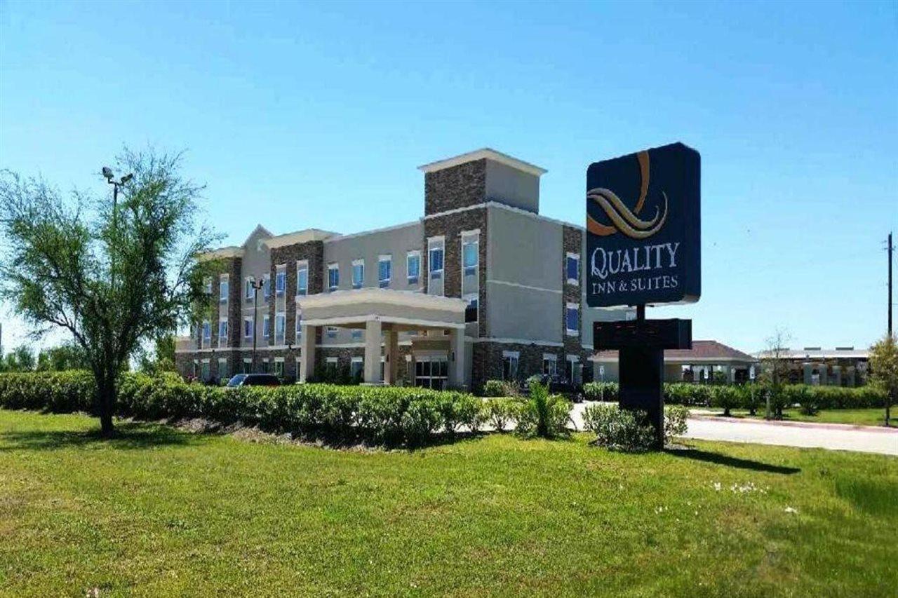 Quality Inn & Suites Victoria East Exterior foto